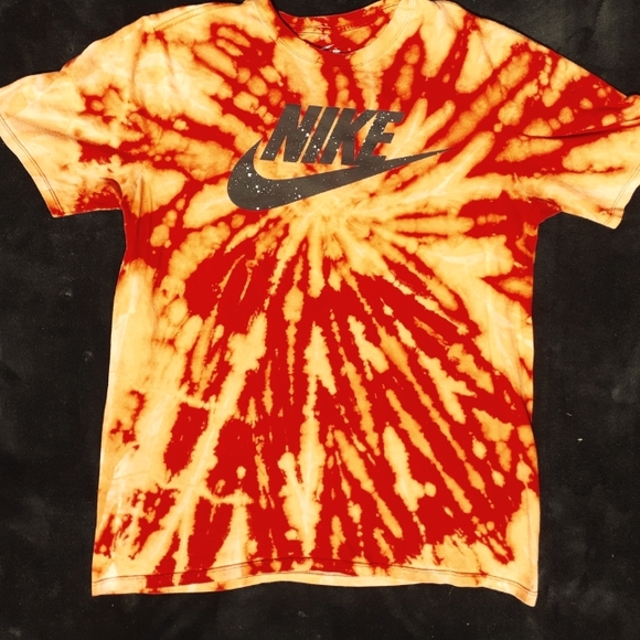 nike red tie dye shirt
